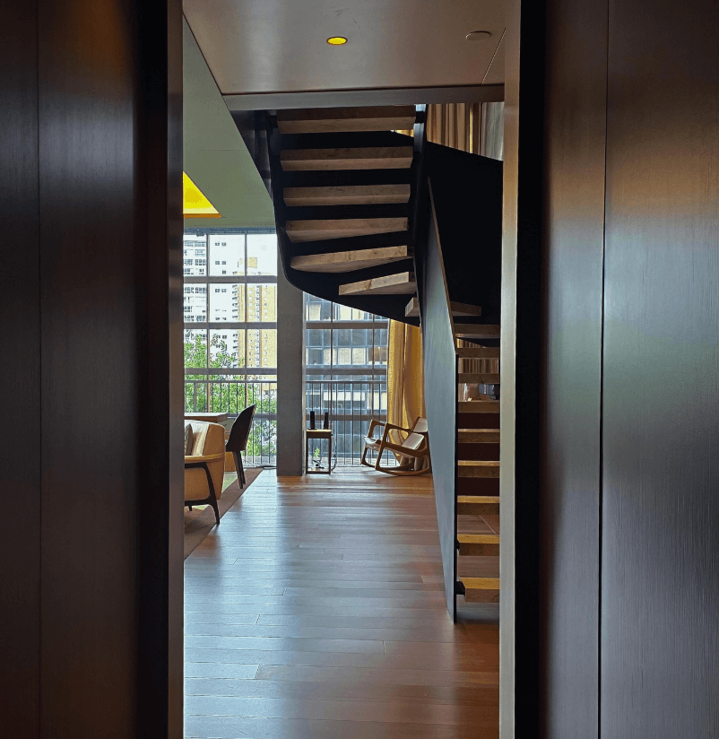 Escada Suíte Duplex Rosewood Cidade Matarazzo